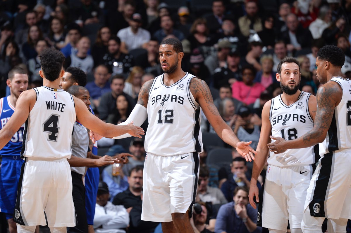 相较之下 相较之下